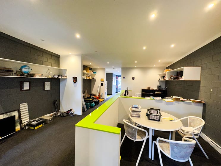 Click to view all images 31 Sydney Road Bayswater VIC 3153 - Image 3