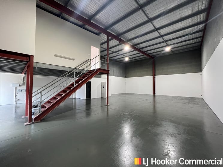 Click to view all images Penrith NSW 2750 - Image 2