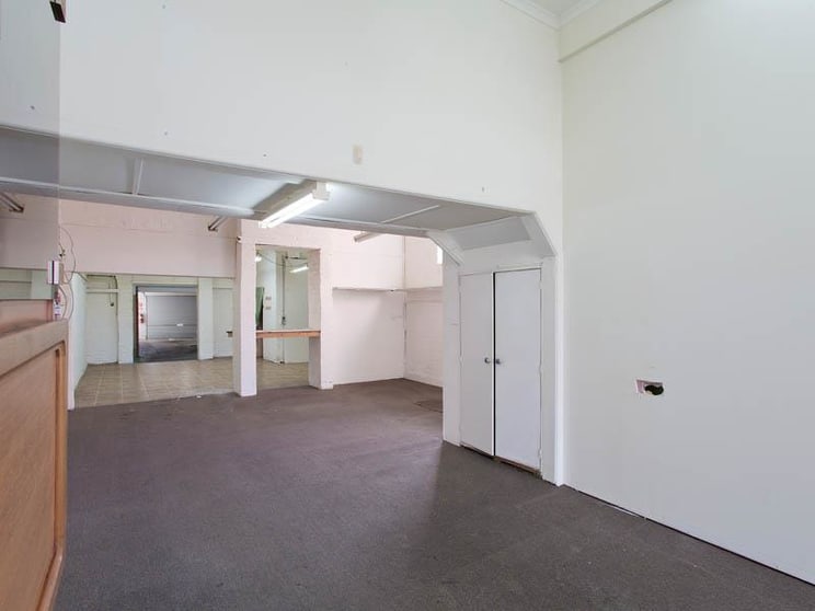 Click to view all images Ground Floor/47 Waverley Road Malvern East VIC 3145 - Image 2