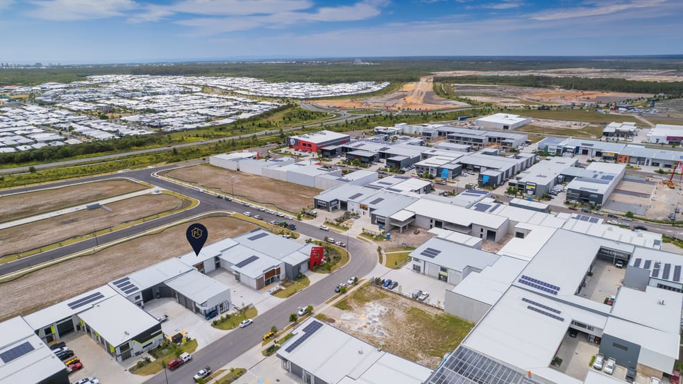 Click to view all images 5/11 Strong Street Baringa QLD 4551 - Image 3