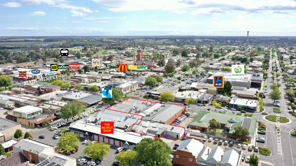 Click to view all images 1/90-120 Nicholson Street Bairnsdale VIC 3875 - Image 1