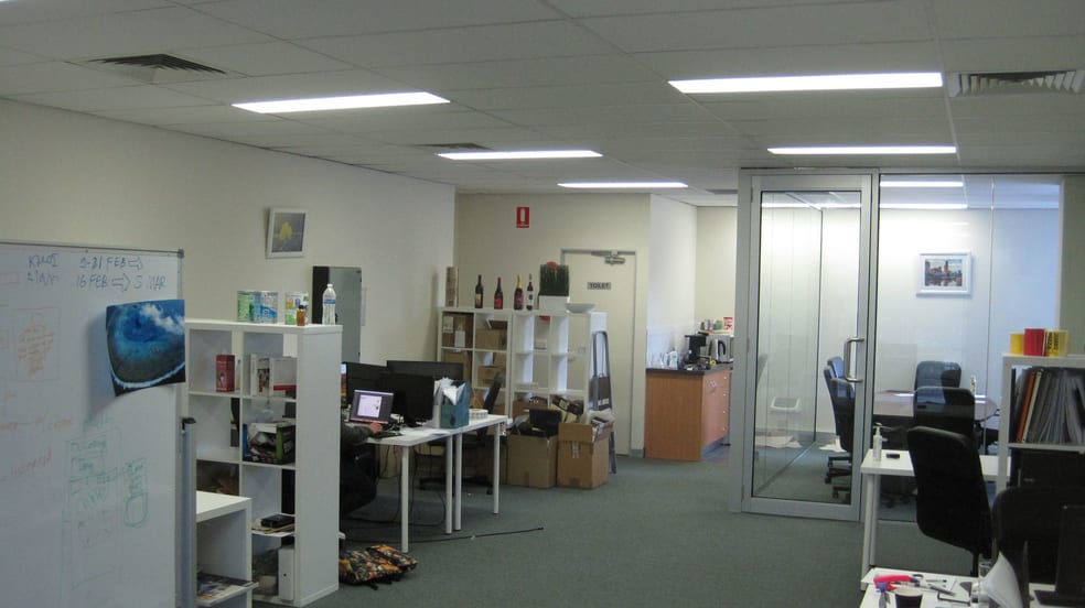Click to view all images D4/756-758 Blackburn Road Clayton VIC 3168 - Image 3