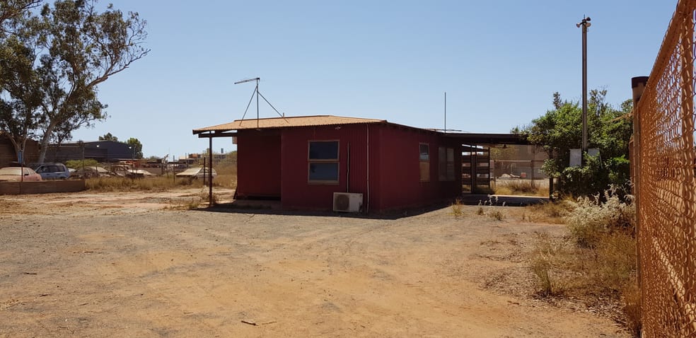 Click to view all images 4a Pinnacles Street Wedgefield WA 6721 - Image 1