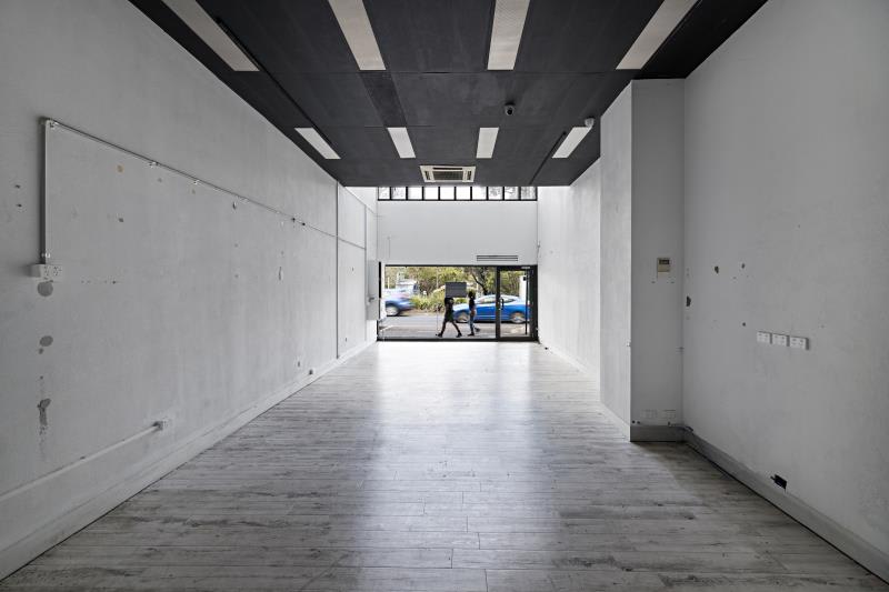 Click to view all images 1016 Main Road Eltham VIC 3095 - Image 2
