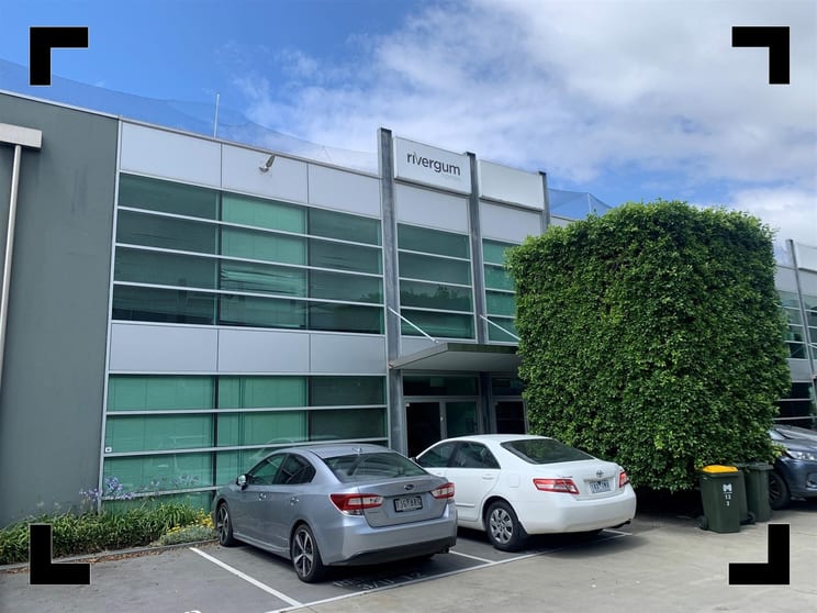 Click to view all images 12/3 Westside Avenue Port Melbourne VIC 3207 - Image 1