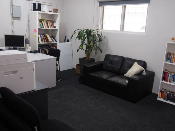 Click to view all images Shop 5/17-19 Ways Road Hampstead Gardens SA 5086 - Image 2