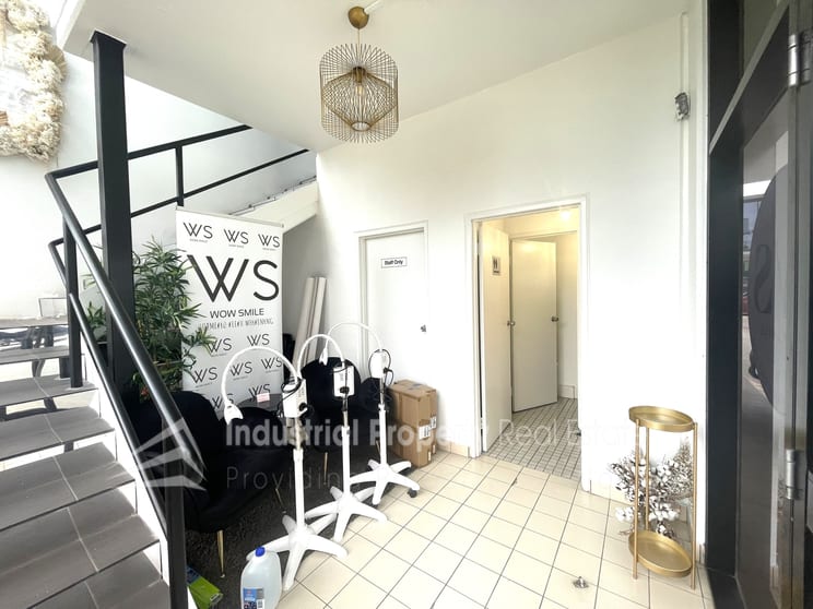 Click to view all images Wetherill Park NSW 2164 - Image 3