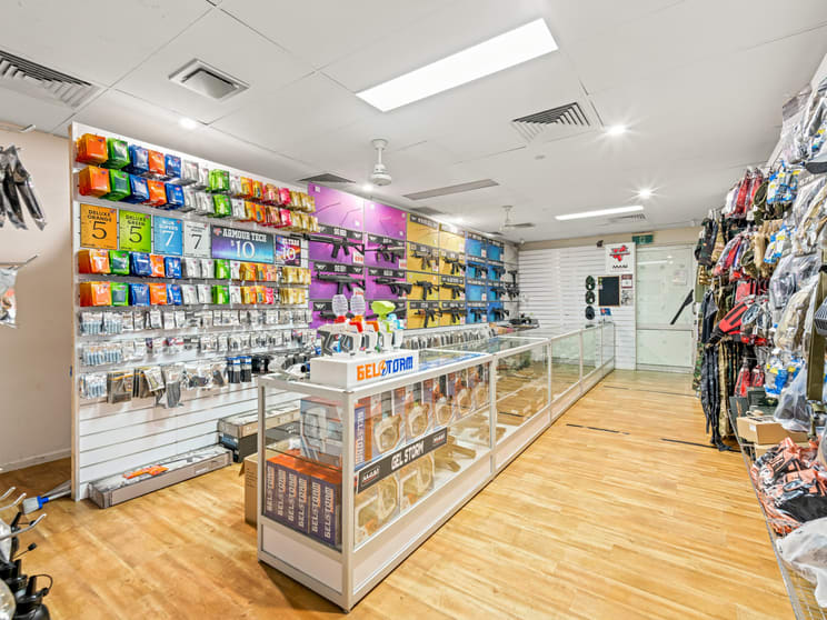 Click to view all images 2/139 Browns Plains Road Browns Plains QLD 4118 - Image 3