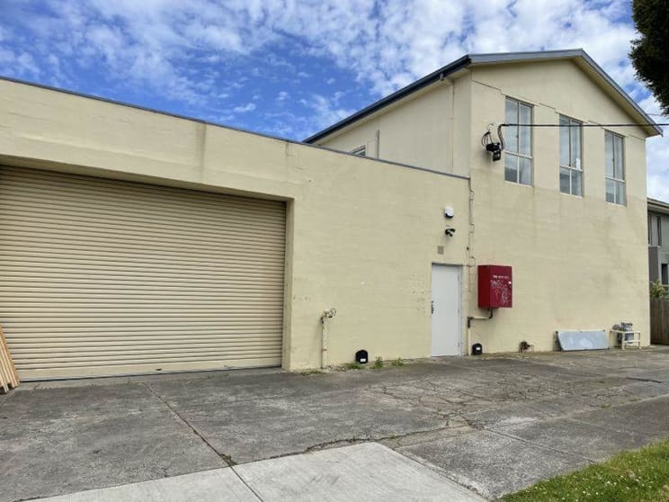 Click to view all images 16 Adelaide Street Dandenong VIC 3175 - Image 1