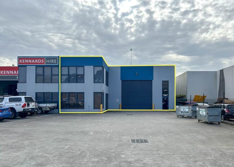 Click to view all images 2/114 Fairbairn Road Sunshine West VIC 3020 - Image 1