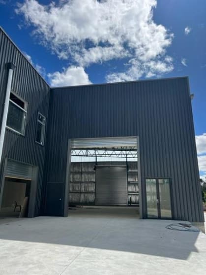Click to view all images 5 Beaconsfield Street Fyshwick ACT 2609 - Image 2
