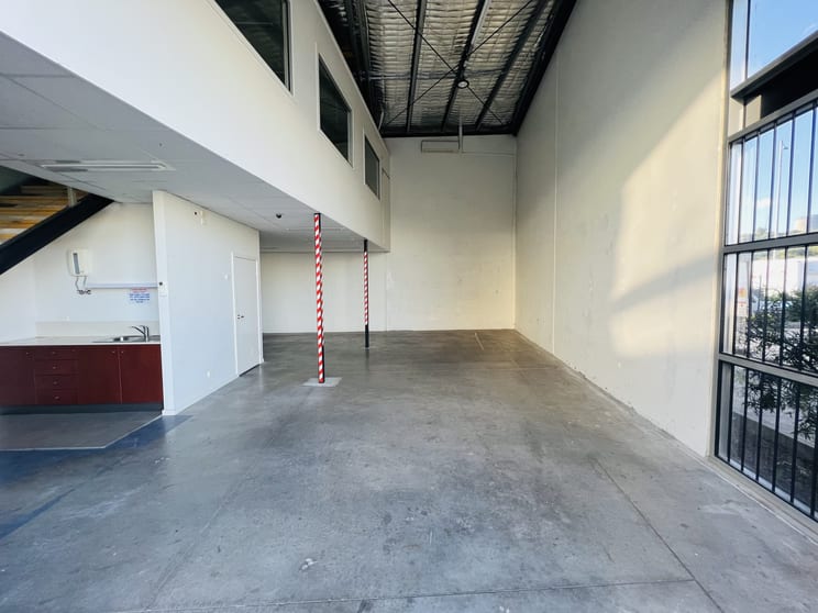 10/9 Woolboard Road Port Melbourne VIC 3207 - Image 3