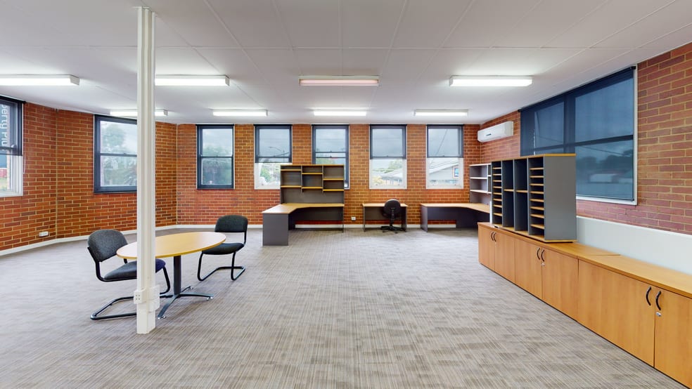 Click to view all images level 1/148-152 High Street Kangaroo Flat VIC 3555 - Image 1