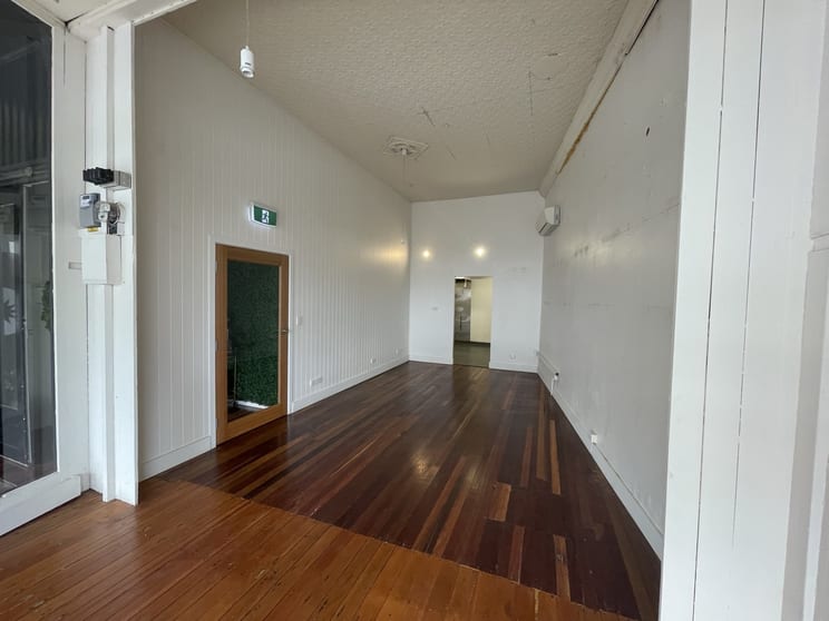 Click to view all images 1/201 Mary Street Gympie QLD 4570 - Image 2