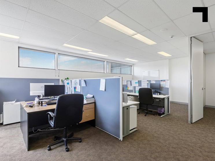 Click to view all images Suite 2.16/203 - 205 Blackburn Road Mount Waverley VIC 3149 - Image 2