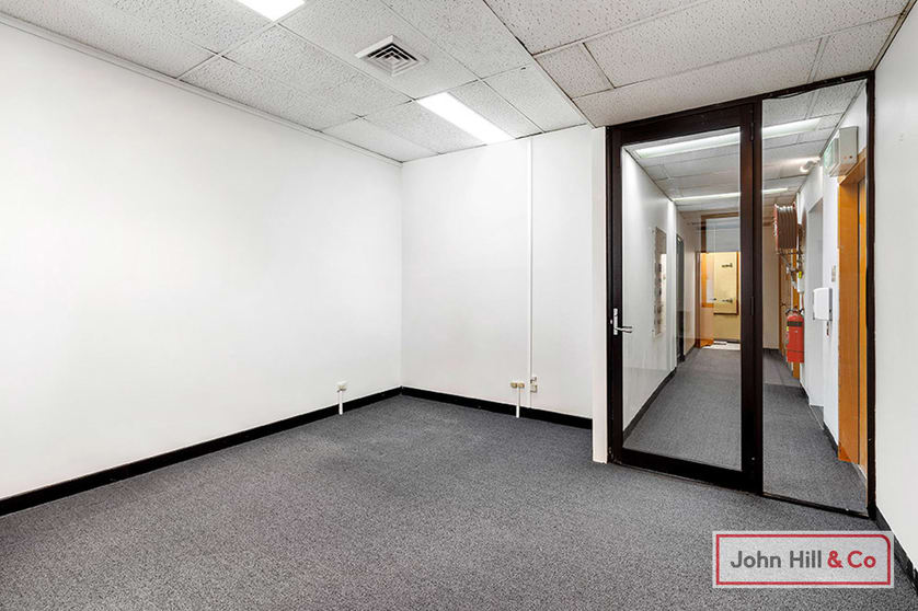Click to view all images 302/224 Victoria Road Drummoyne NSW 2047 - Image 3