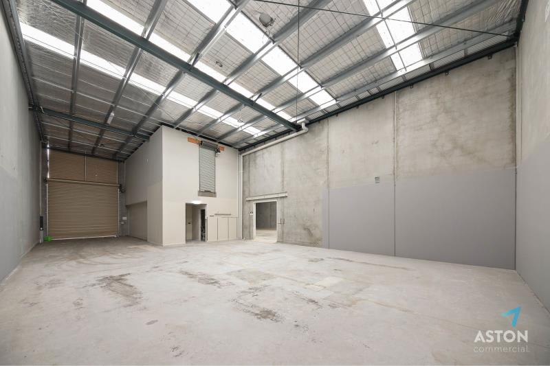 Click to view all images 11/1866 Dandenong Road Clayton VIC 3168 - Image 2