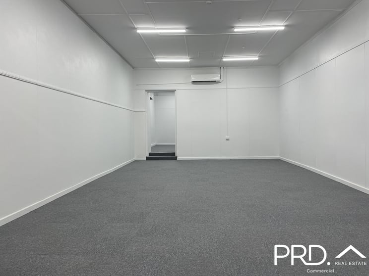 Click to view all images 98A Ellena Street Maryborough QLD 4650 - Image 3
