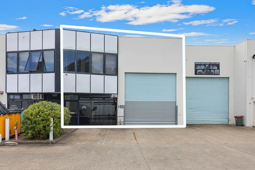 Click to view all images 16/10 Ferngrove Place Chester Hill NSW 2162 - Image 1
