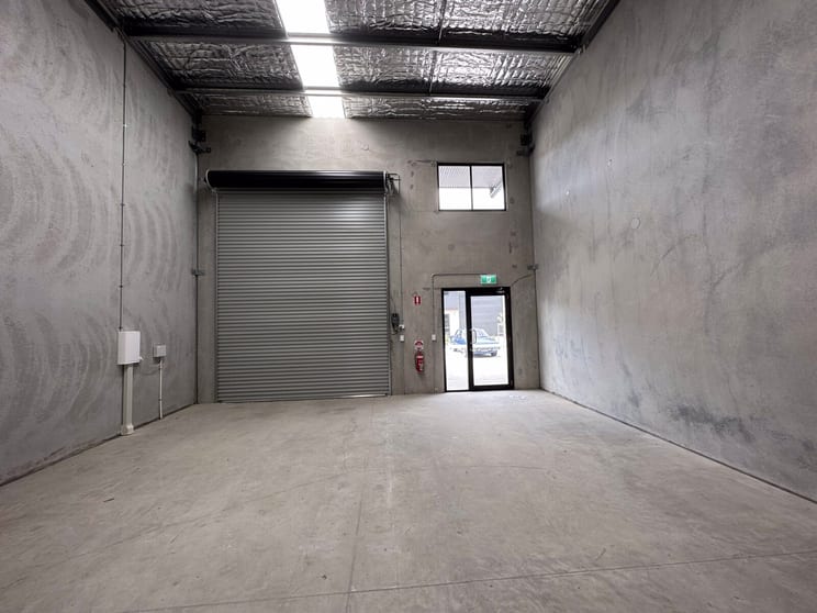 Click to view all images 21/2 Page Street Kunda Park QLD 4556 - Image 2