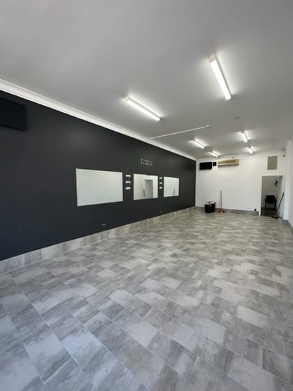 Click to view all images 2a/280 Crown Street Wollongong NSW 2500 - Image 2