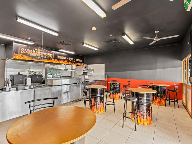 Click to view all images 12/10-12 Charlotte Close Woree QLD 4868 - Image 2