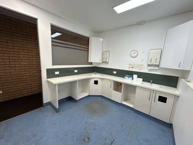 Click to view all images 10 Wedge Street Port Hedland WA 6721 - Image 3