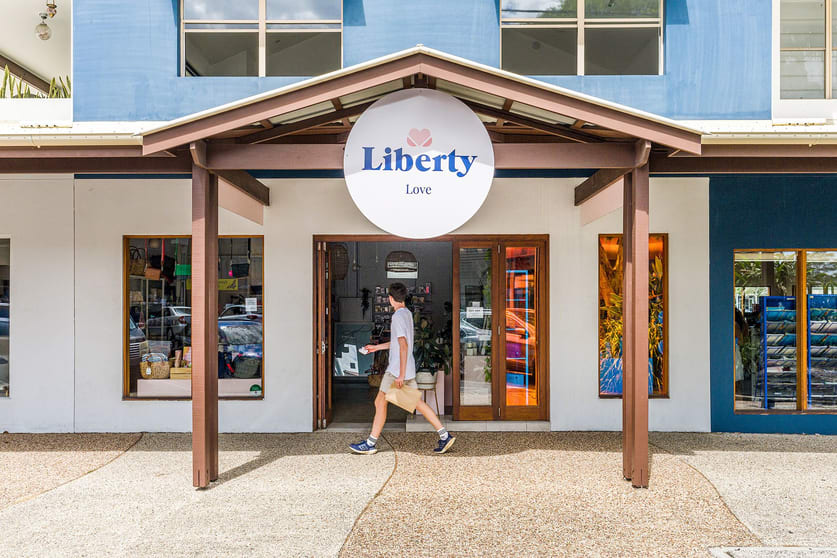 Click to view all images 2/1 Marvell Street Byron Bay NSW 2481 - Image 1