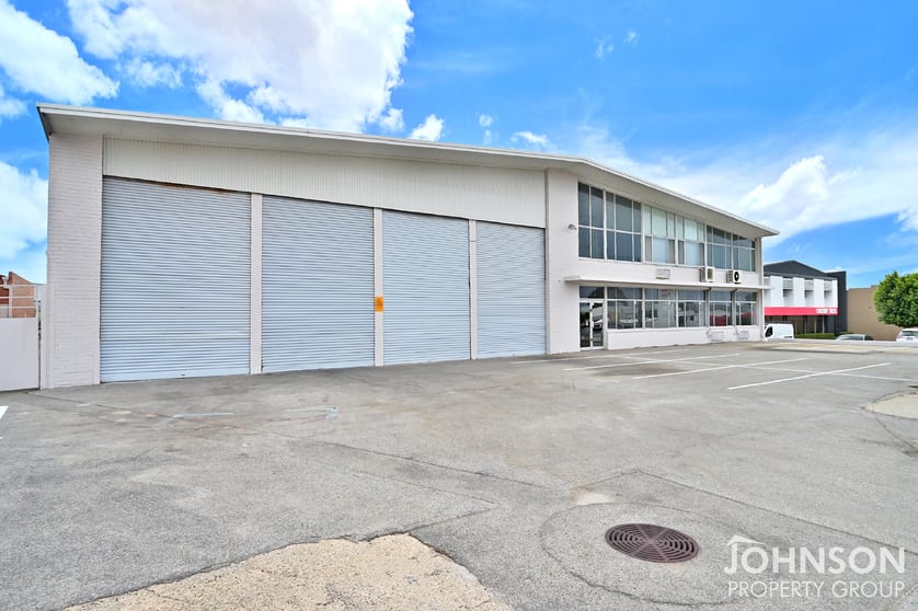 Click to view all images 50 50 HECTOR STREET WEST Osborne Park WA 6017 - Image 2
