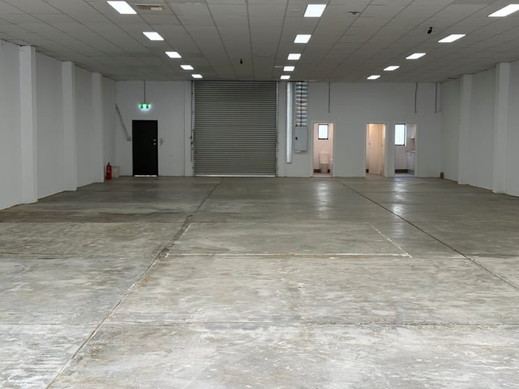Click to view all images 1/157 Newcastle Street Fyshwick ACT 2609 - Image 3