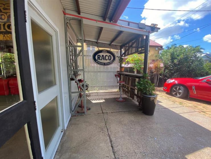 Click to view all images 22 Laurier Street Annerley QLD 4103 - Image 3