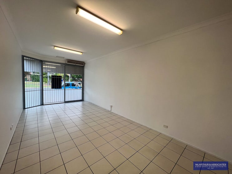 Click to view all images Clontarf QLD 4019 - Image 2