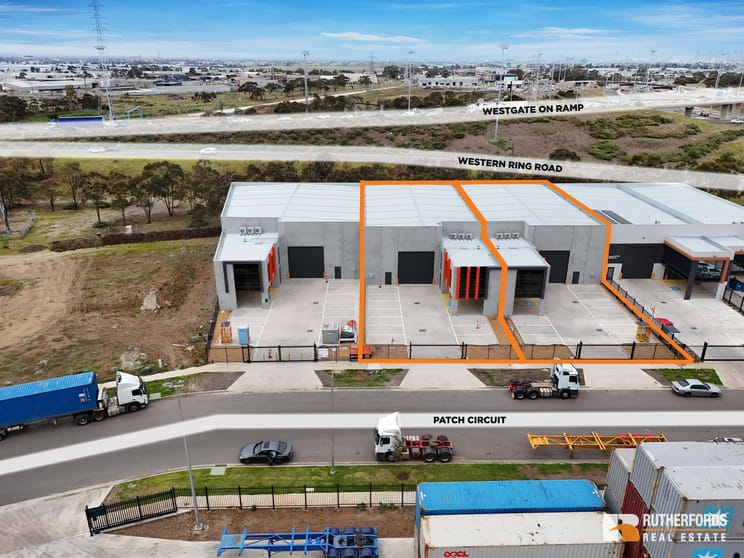 Click to view all images 43 Patch Circuit Laverton North VIC 3026 - Image 2