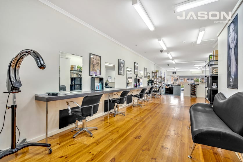 Click to view all images 165 Derby Street Pascoe Vale VIC 3044 - Image 3