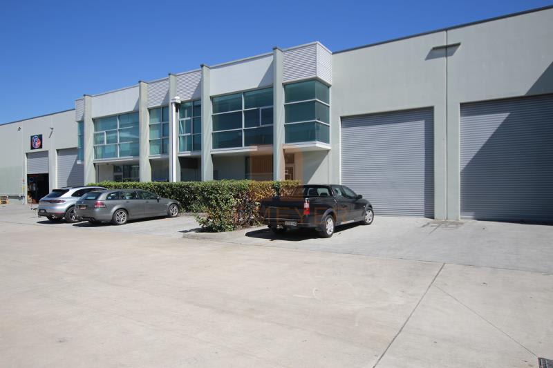 Click to view all images Chipping Norton NSW 2170 - Image 2