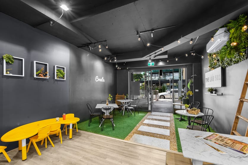 Click to view all images 11/207 Oxford Street Bulimba QLD 4171 - Image 2