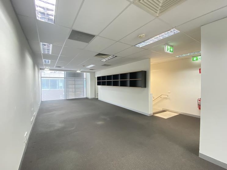 Click to view all images 12-484 Graham Street Port Melbourne VIC 3207 - Image 3