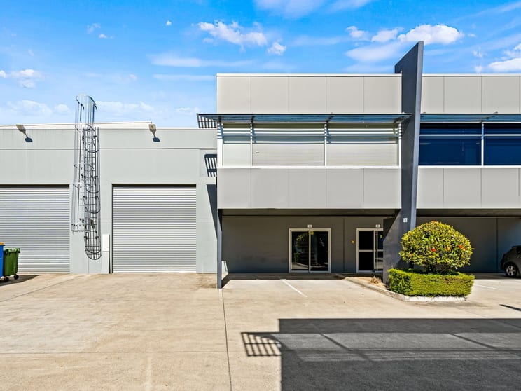 Click to view all images 6/10 Hook Street Capalaba QLD 4157 - Image 1