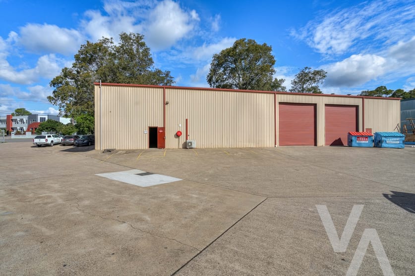 Click to view all images 2/1 Martin Drive Tomago NSW 2322 - Image 3