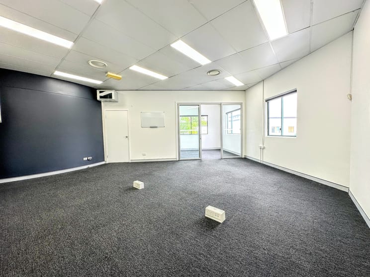 Click to view all images 62-64 Siganto Drive Helensvale QLD 4212 - Image 2