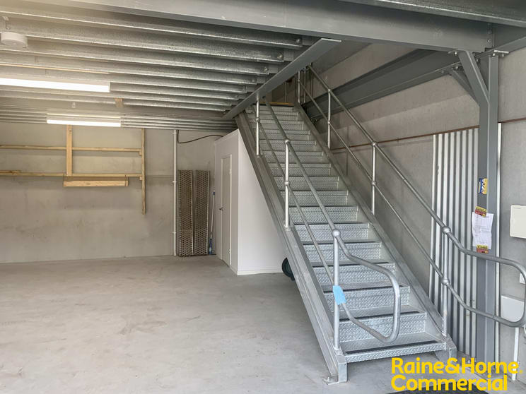 Click to view all images 212/882 Pacific Highway Lisarow NSW 2250 - Image 2