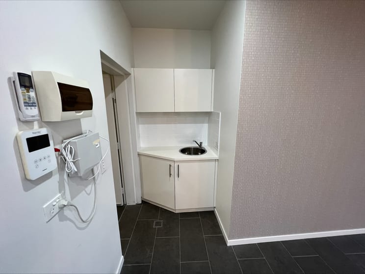 Click to view all images 1/333 Condamine Street Manly Vale NSW 2093 - Image 3