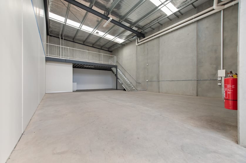 Click to view all images 4/4 Network Drive Truganina VIC 3029 - Image 2