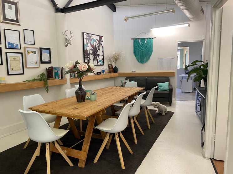 Click to view all images 8/345 Sheridan Street Cairns North QLD 4870 - Image 2