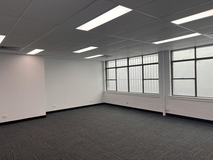 Click to view all images Suite 6b/64-68 McNamara Street Orange NSW 2800 - Image 3