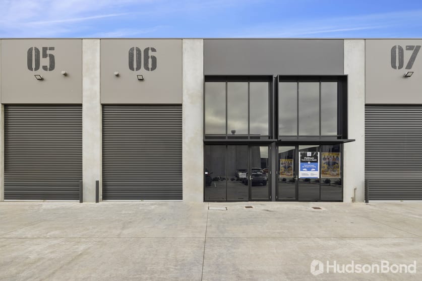 Click to view all images 6/74 Willandra Drive Epping VIC 3076 - Image 1