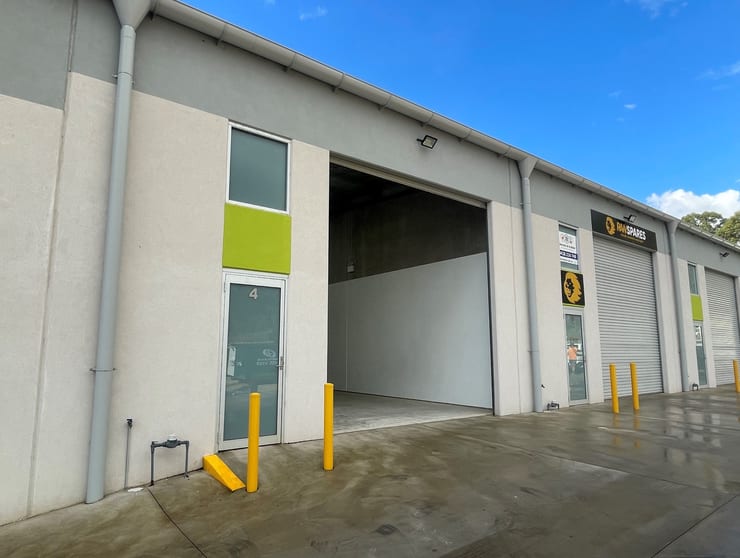 4/17 Hickeys Road Penrith NSW 2750 - Image 1