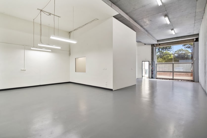 Click to view all images 4/12 Chaplin Drive Lane Cove NSW 2066 - Image 2