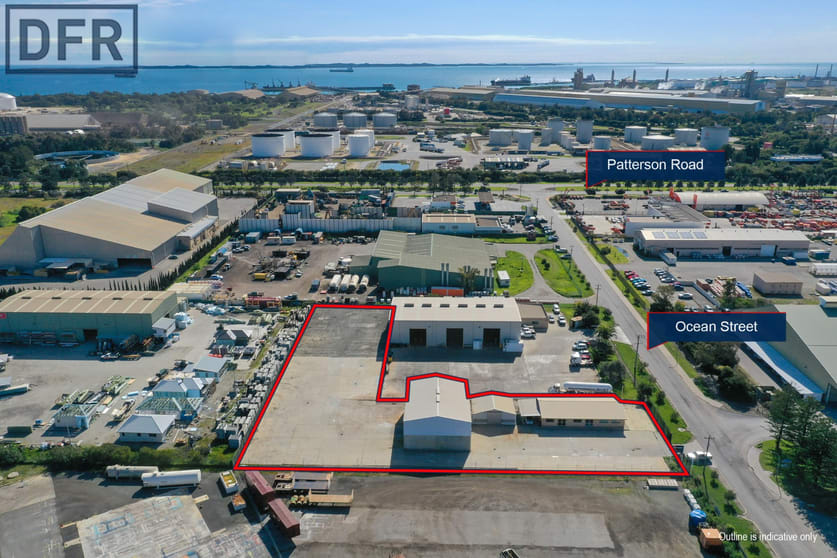 Click to view all images 2/30 Ocean Street Kwinana Beach WA 6167 - Image 3