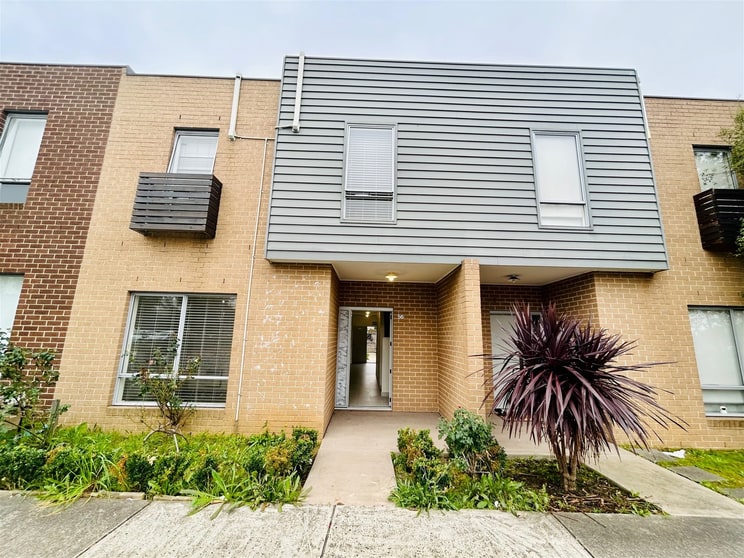 Click to view all images 56 Sahi Cresent Roxburgh Park VIC 3064 - Image 1